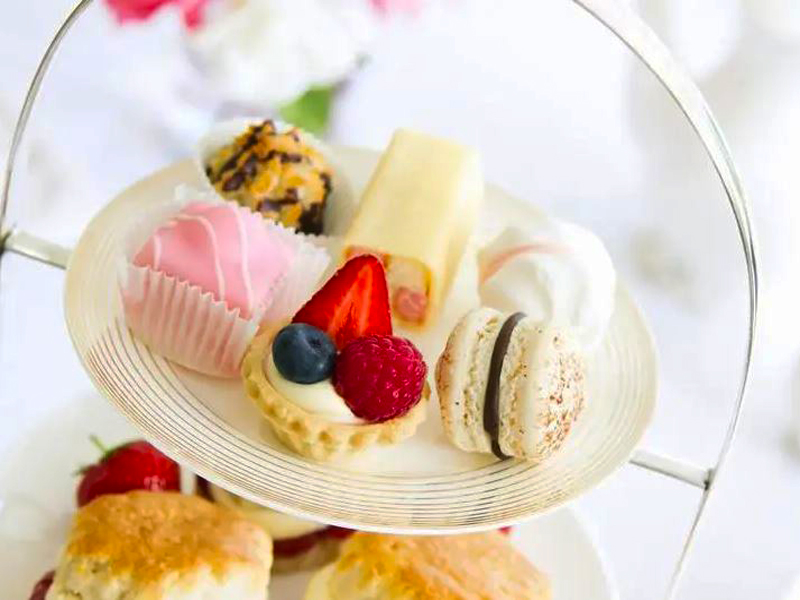 Ultimate Indulgent Afternoon Tea Spa Day, The Oxfordshire Golf Hotel A